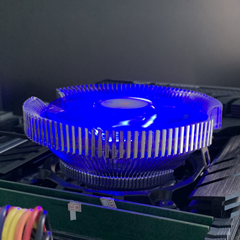 CPU Luchtgekoelde Koeler LED K - Cpu Heatsink recensie en prijs